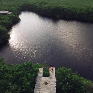 Hotel Nativus Glamping & Cenote, Tulum